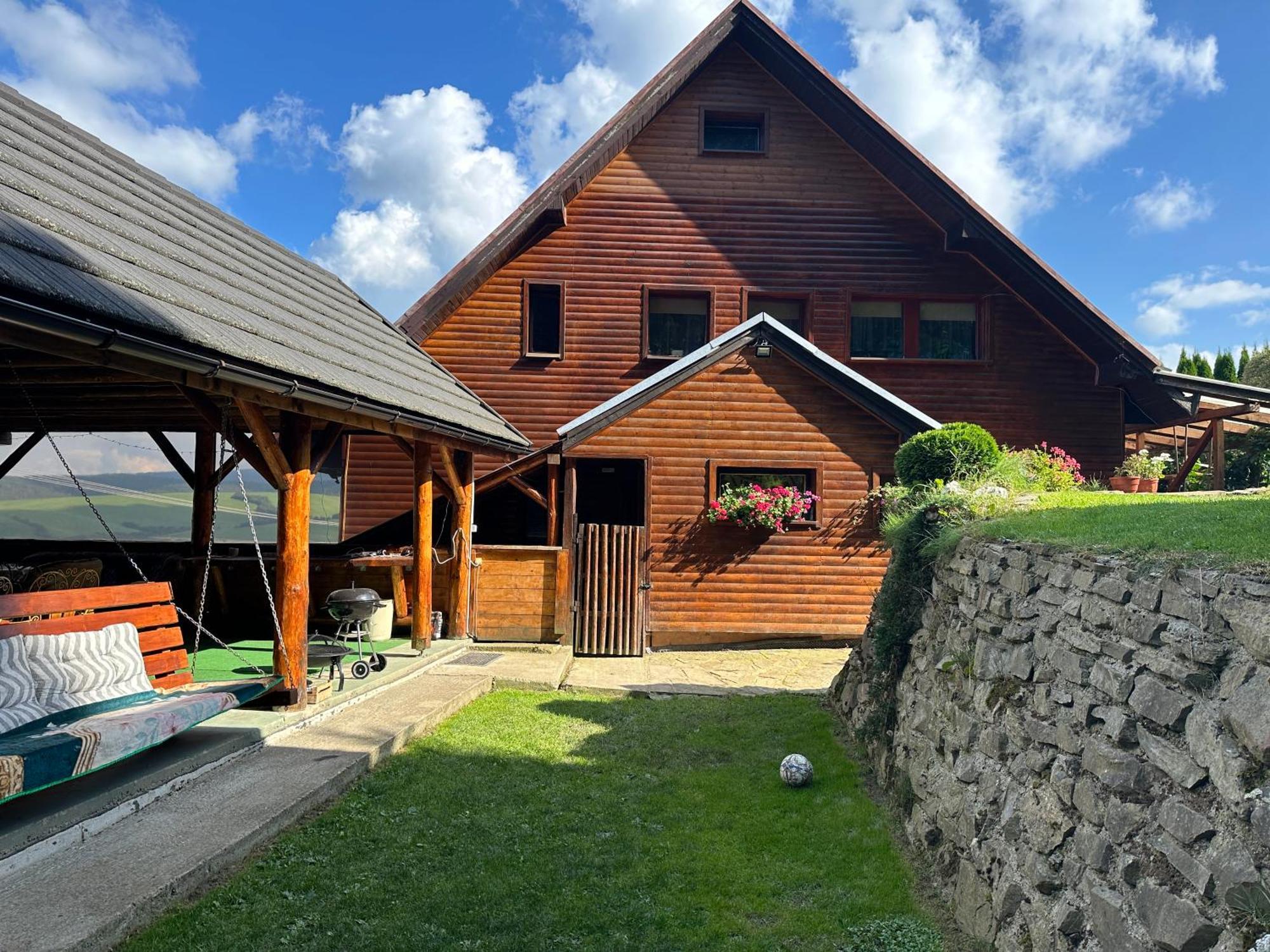 Ubytovanie Privat Antoni - apartmán Tvrdosin Exterior foto